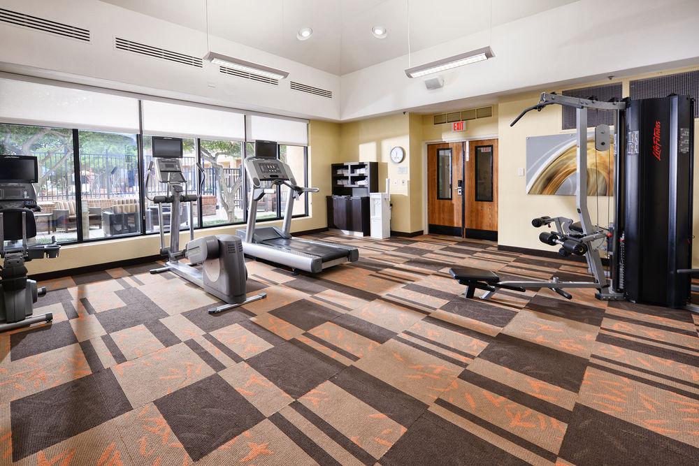 Courtyard By Marriott Dallas Richardson At Spring Valley Exterior foto